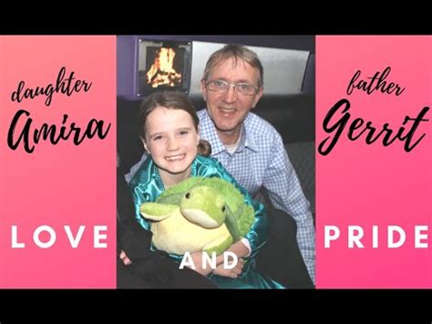 amira willighagen parents divorced.